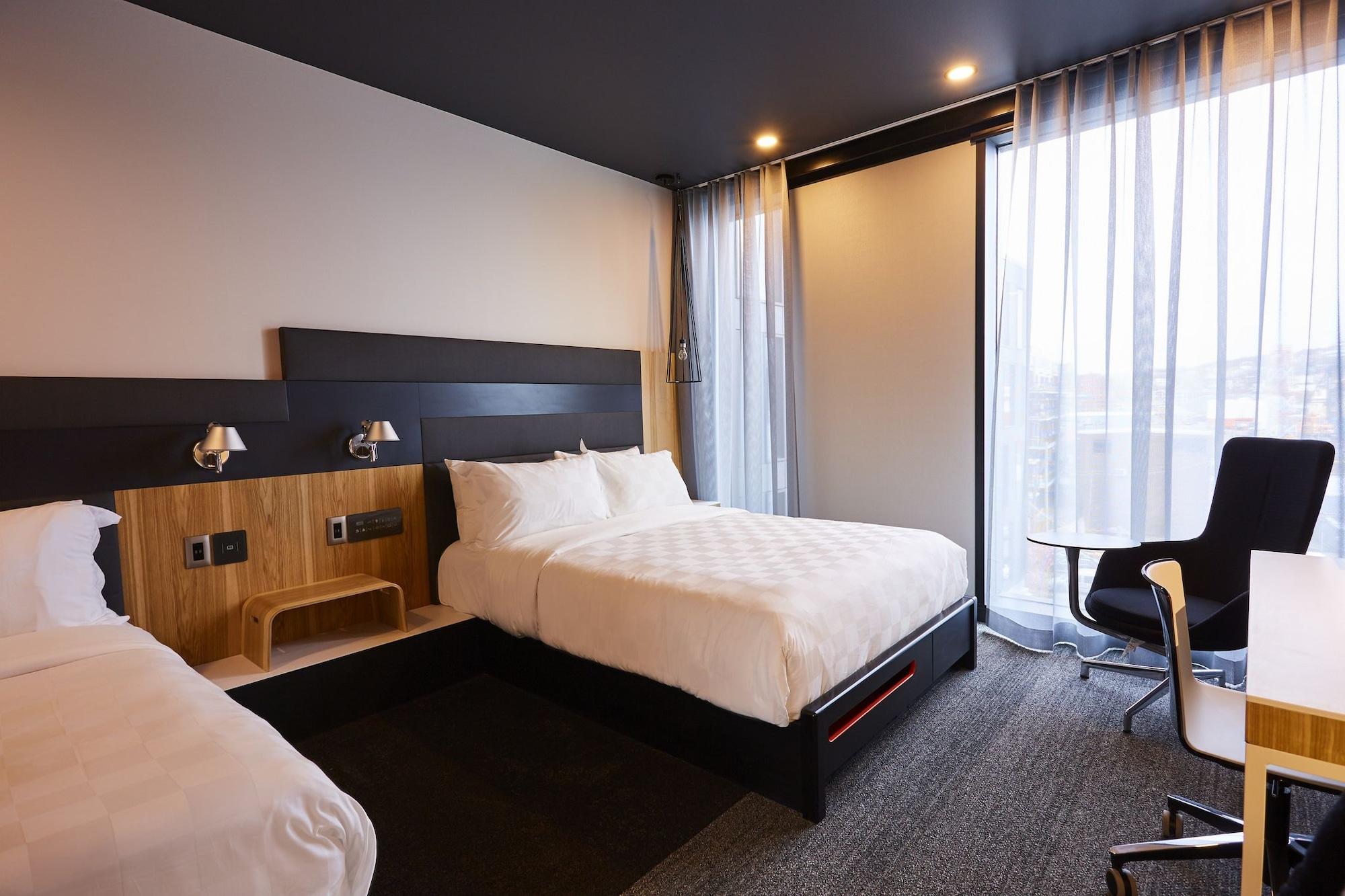 Alt Hotel Саскатун Екстериор снимка