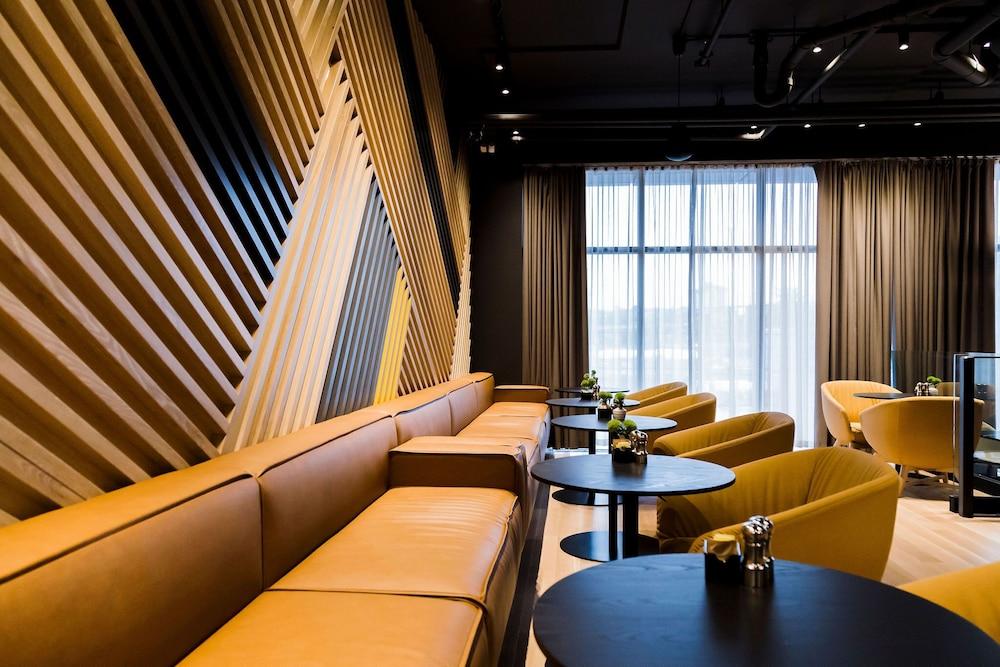 Alt Hotel Саскатун Екстериор снимка