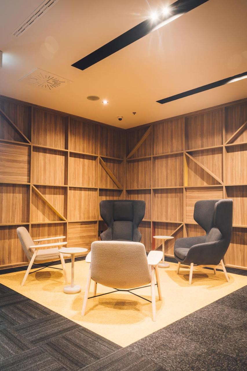 Alt Hotel Саскатун Екстериор снимка